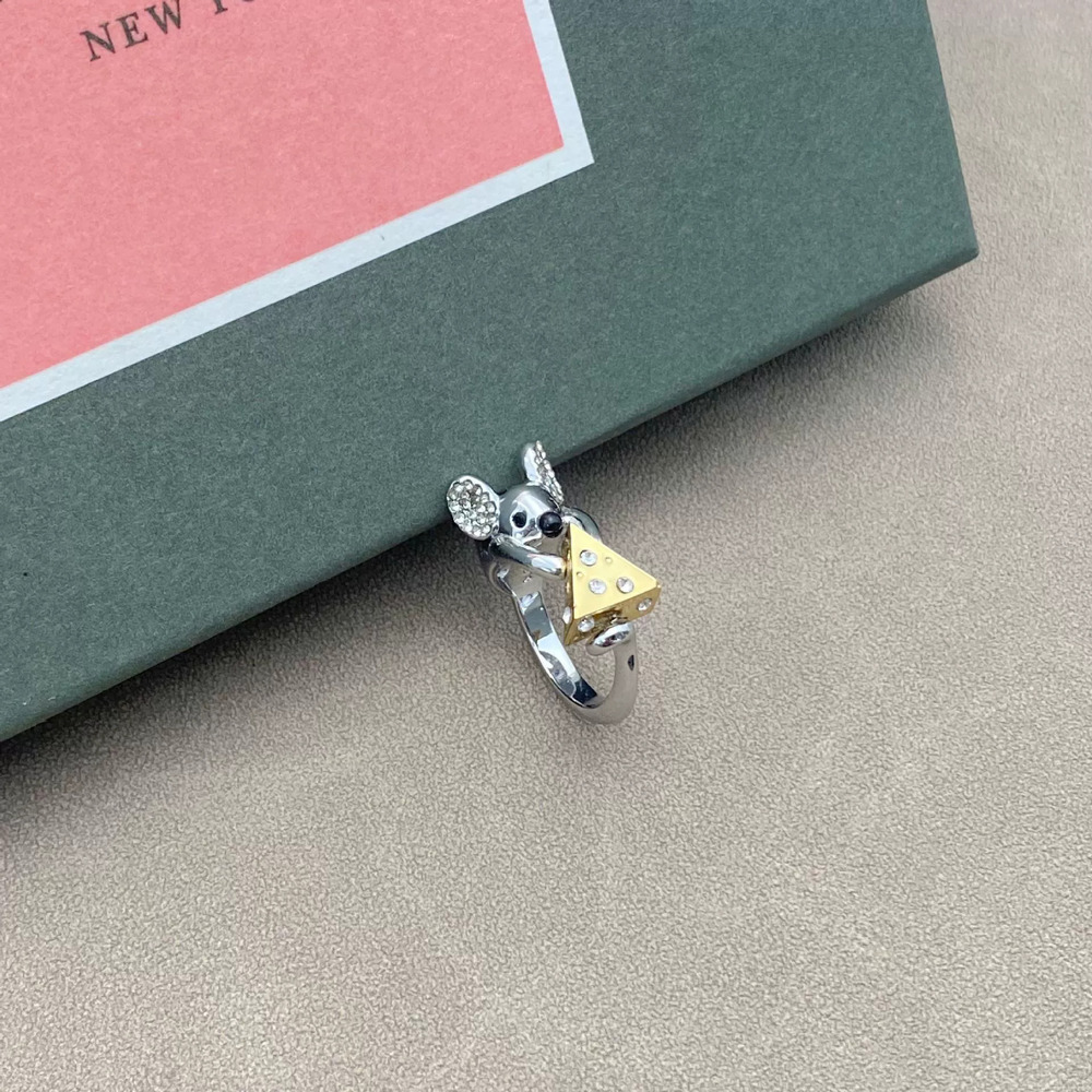 kate spade Trendy Diamond Cheese Mouse Ring